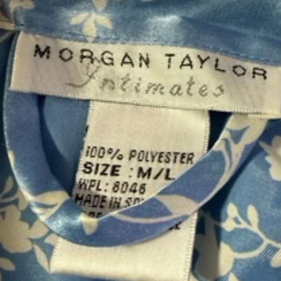Morgan Taylor Intimates Light Blue/White Floral Robe and Short Gown Size L - Picture 10 of 12